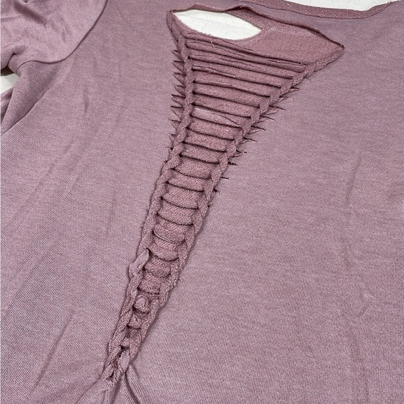 NU Label NWOT super soft Tshirt distressed  braided back detail SzL - Picture 8 of 12
